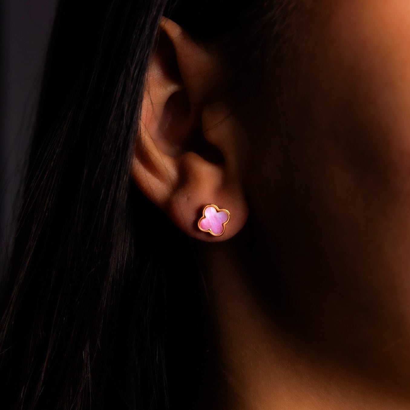 Rosa Perlmutt Everleaf Ohrstecker | 18K vergoldet